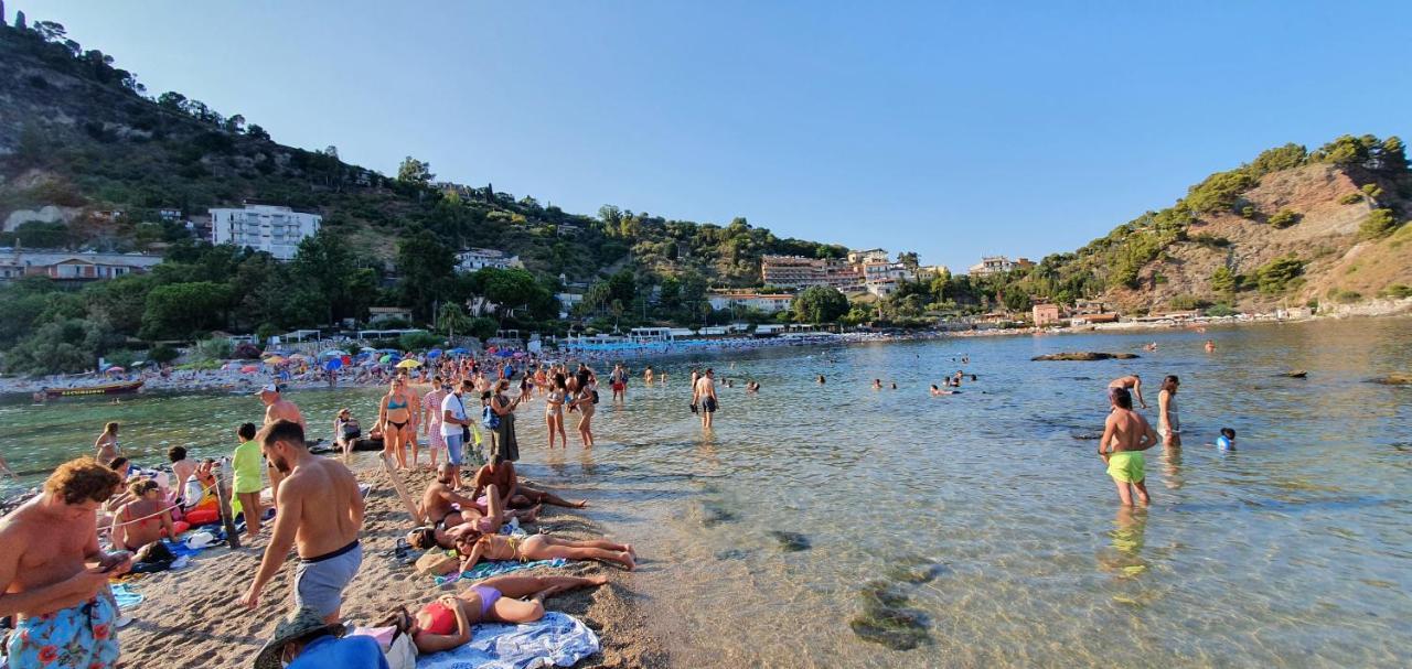 Tony & Doris Home Giardini-Naxos Zewnętrze zdjęcie